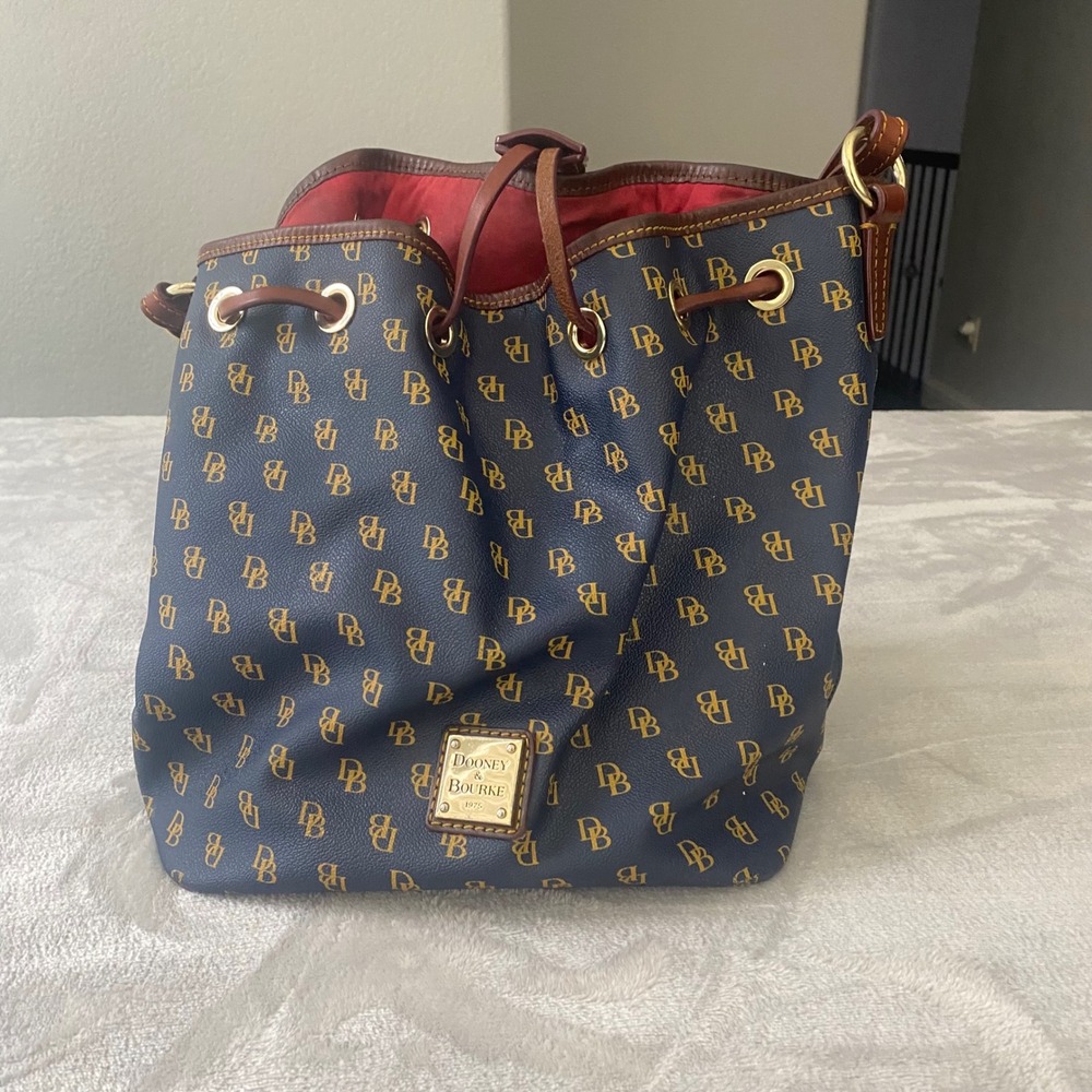 Dooney & Bourke Bucket Bag